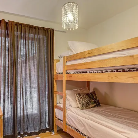 Apartment Biolay, Alpes Agency, Chamonix, Sleeps 6