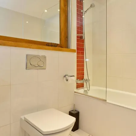 Biolay, Alpes Agency, Chamonix, Sleeps 6 Apartment Chamonix