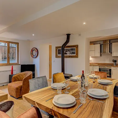 Biolay - Alpes Travel - - Sleeps 6 Apartment